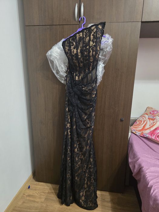 Rochie elegantă  de seara