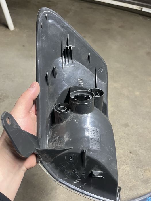 Поворотник камри 25-20 европа оригинал