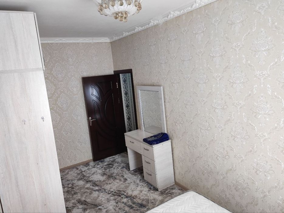 Юнусабад 7-й квартал 2-х ком квартира,1-этаж А1703А