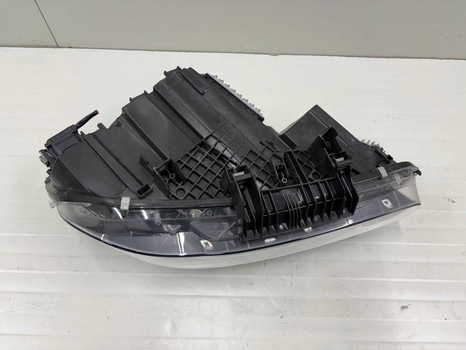 Ляв Лед фар БМВ Ф45 Ф46 F45 F46