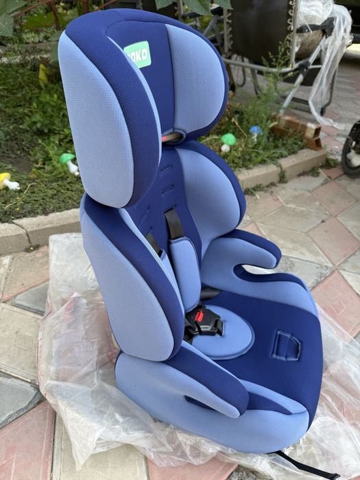 Продам автокресло детское