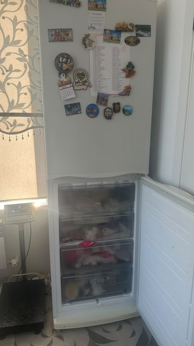 Продам холодильник Атланта