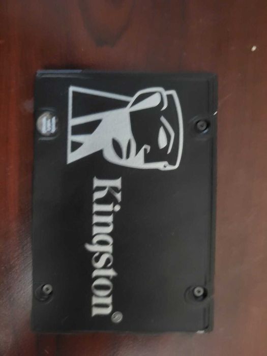 SSD Kingston KC600 512gb