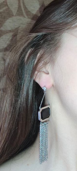 Обеци T. Tahari с цвят на розово злато/фасетиран кристален водопад.