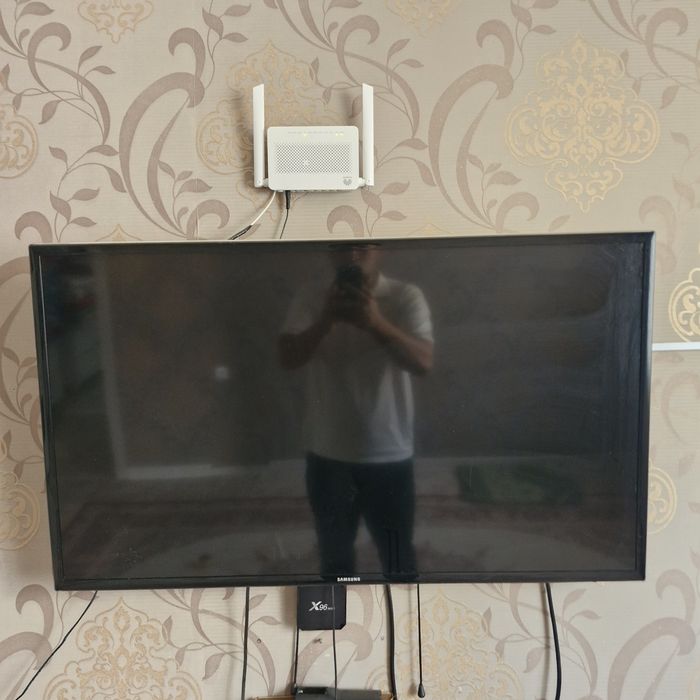 Телевизор  Samsung  wifi, 3D