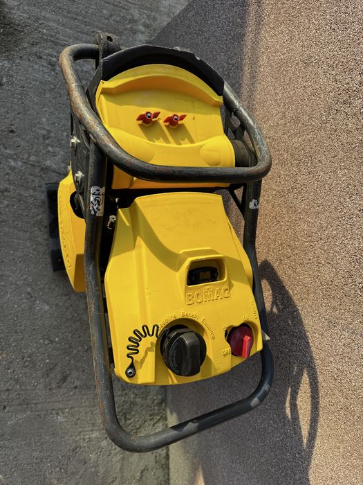 Mai compactor Bomag BT 60 58kg 3,8cai