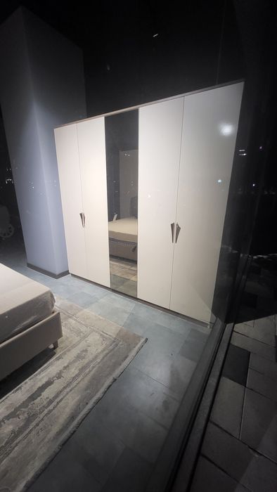 Мебель на заказ кухонный кроват диван кресло стол офисный шкаф детский