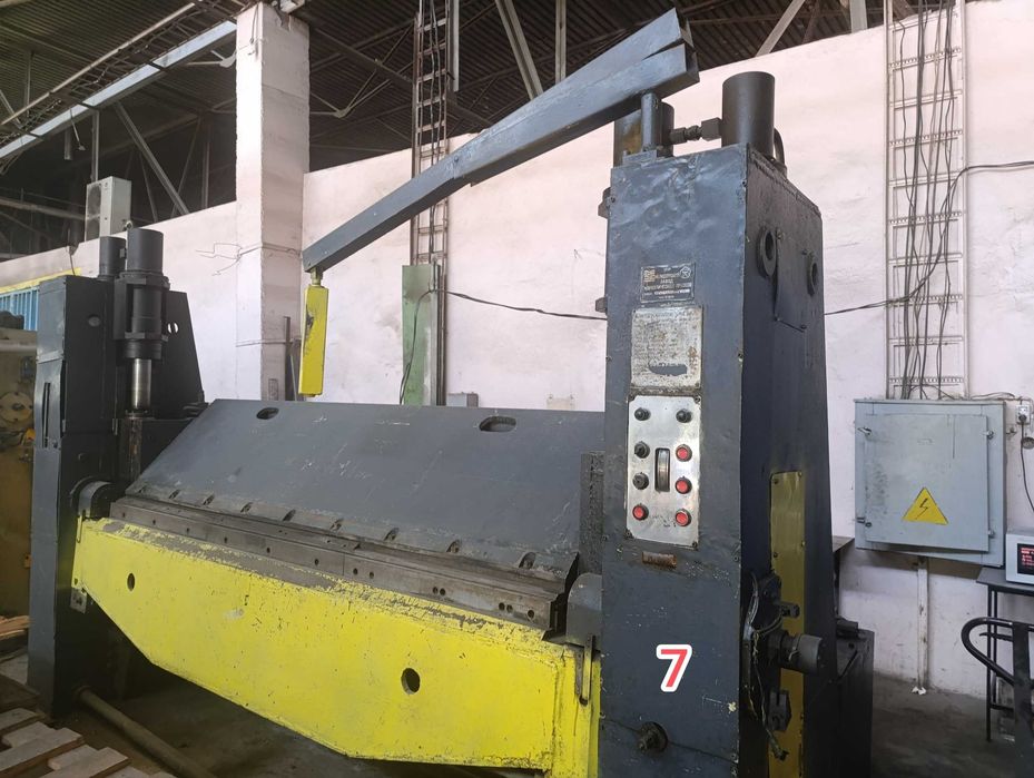 Срочно продаются Кромкогиб ИВ-2144