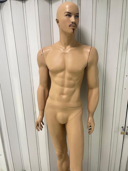 Vand manechine si dulap