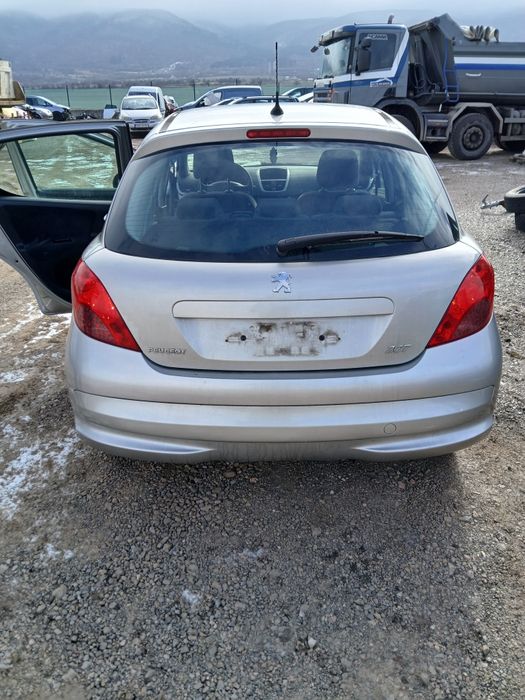 Пежо 207 1.6 бензин/ Peugeot 207 на части