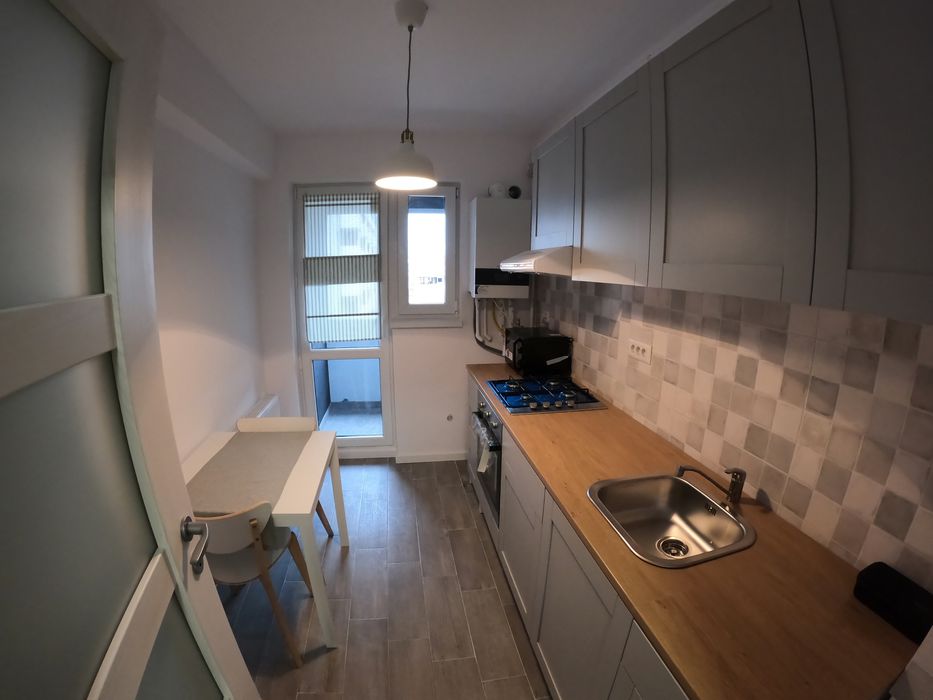Vand studio/garsoniera/ apartament metrou Berceni