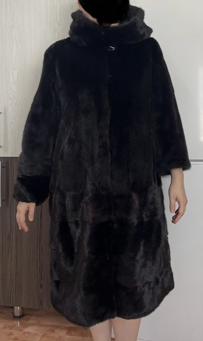 Продам норковую шубу