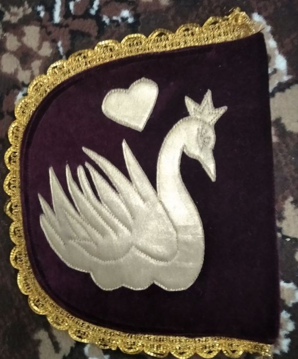 Yelpig'ich. Dekarativniye