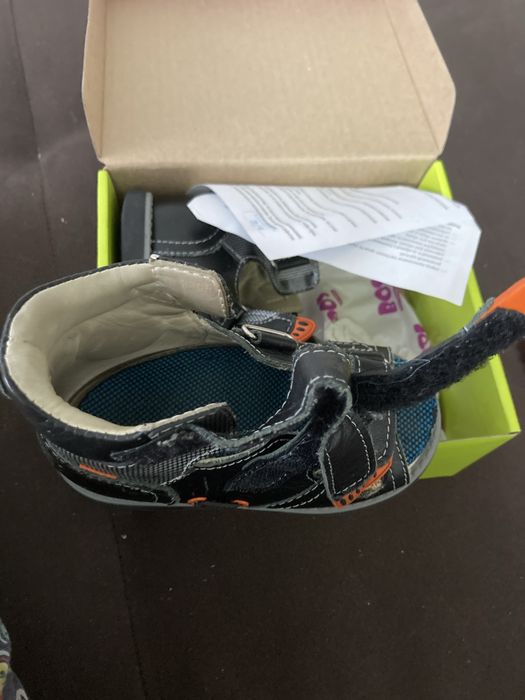 Ортопедический сандали со стелькой