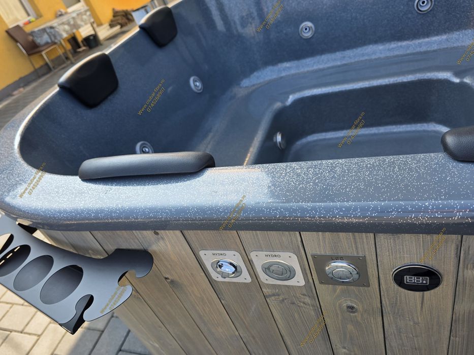 Piscina fibra de sticlă Ciubar patrat Jacuzzi Aeromasaj Hidromasaj