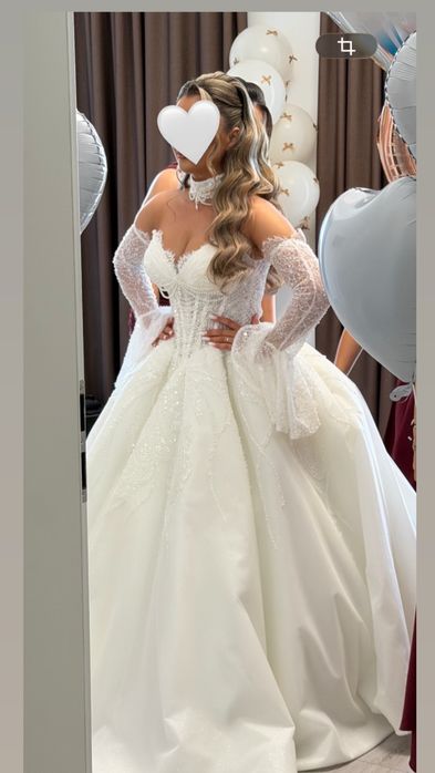 Vand rochie de mireasa