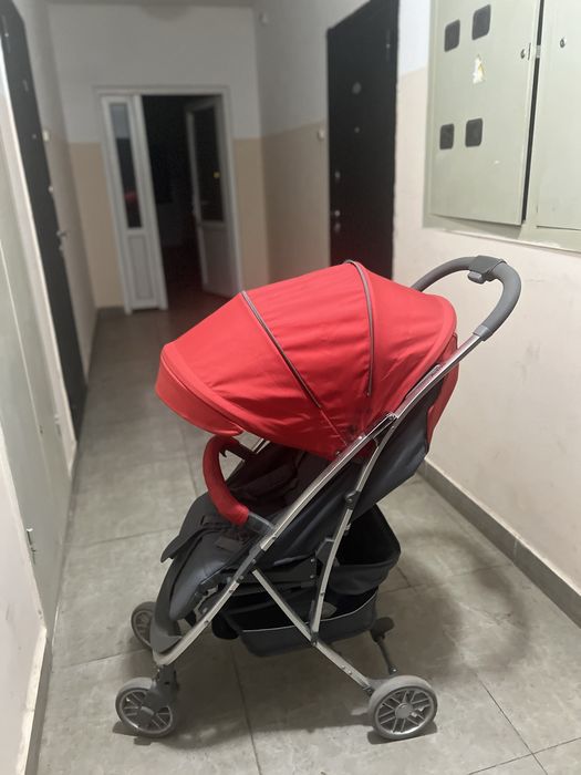 Продаю коляску Babyton
