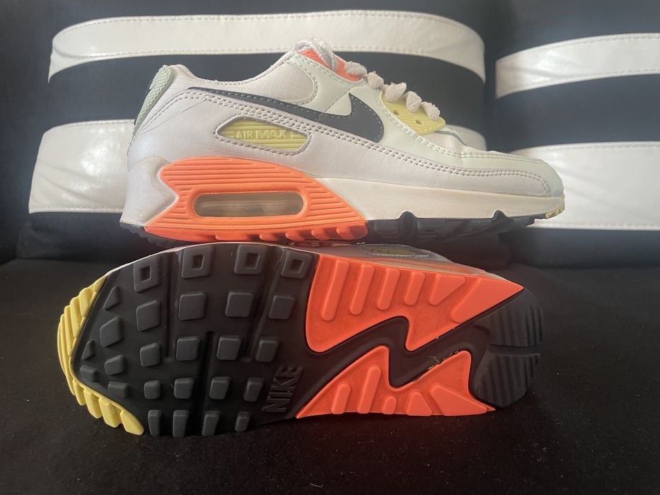 Маратонки Nike air max  36н