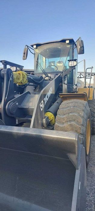 Погрузчик XCMG XC958 3,2 куба джойстик
