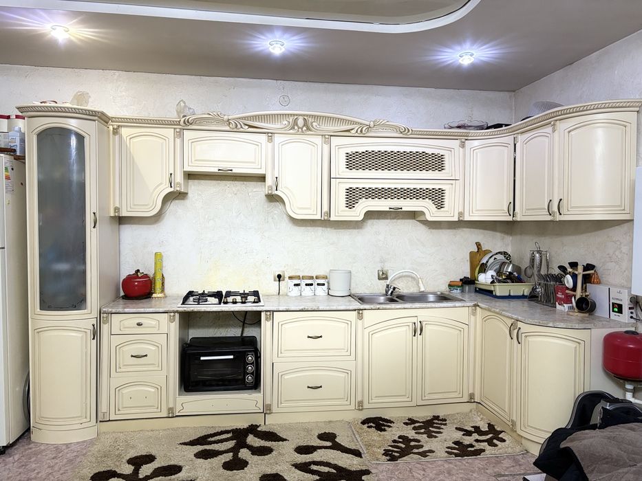 Кухонный гарнитур