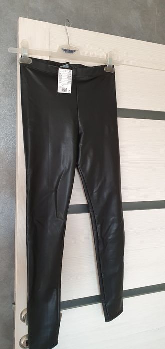 Pantaloni piele ecologica