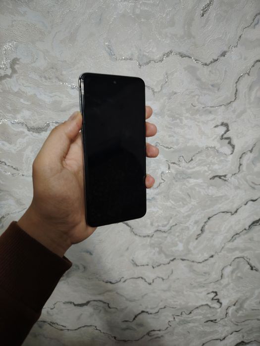 Redmi note 9 pro  Sotiladi 6/128 tali holati ideal tinniq