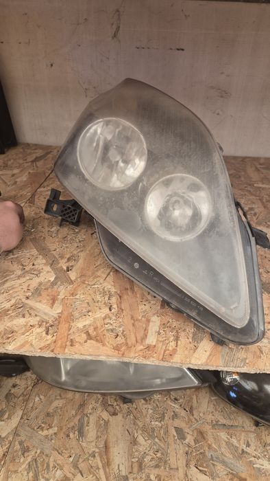 Оригинален Десен Фар за Опел Зафира Б 2005-2009 г