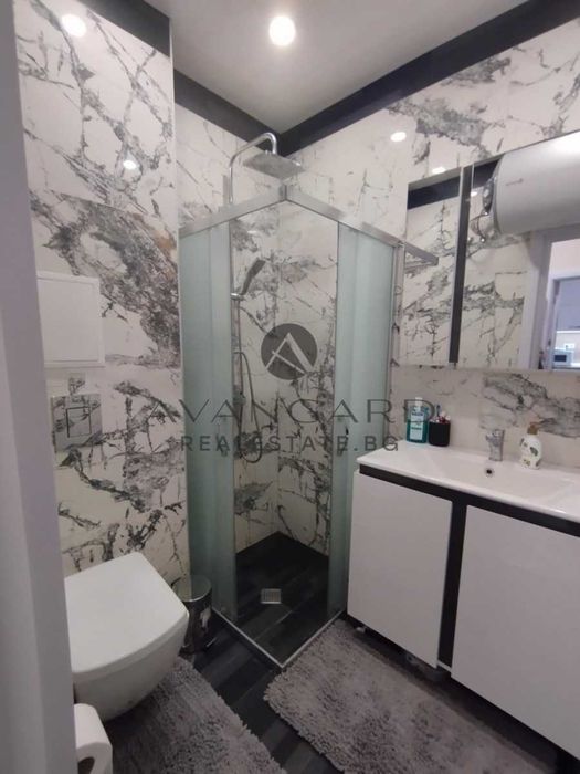 Продава се Двустаен апартамент в Пловдив, Тракия - 66 кв.м за 2628 €/кв.м - Снимка #10