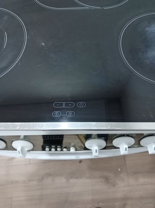 Инвекционная плита Miele