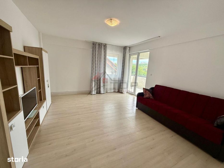 Apartament cu 2 camere decomandat, etajul 1, loc de parcare - Rediu