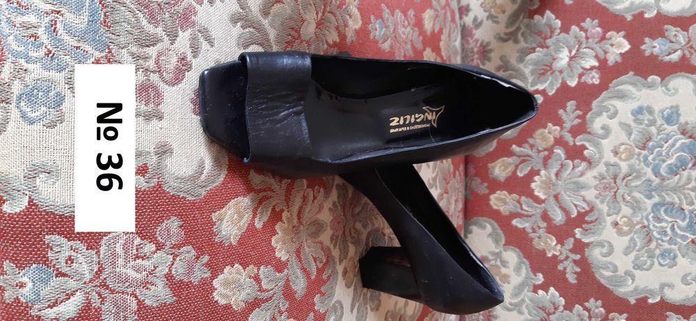 Продавам маркови дамски обувки