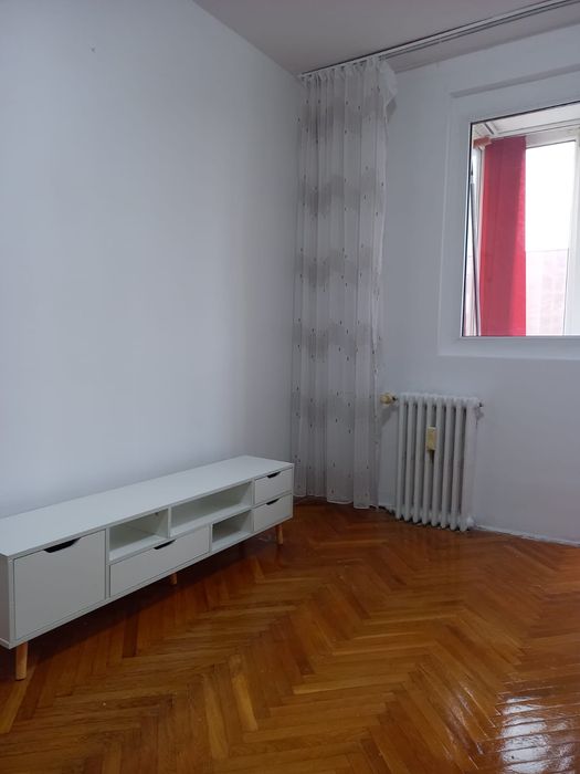 Închiriez apartament 2 camere Vlaicu Fortuna