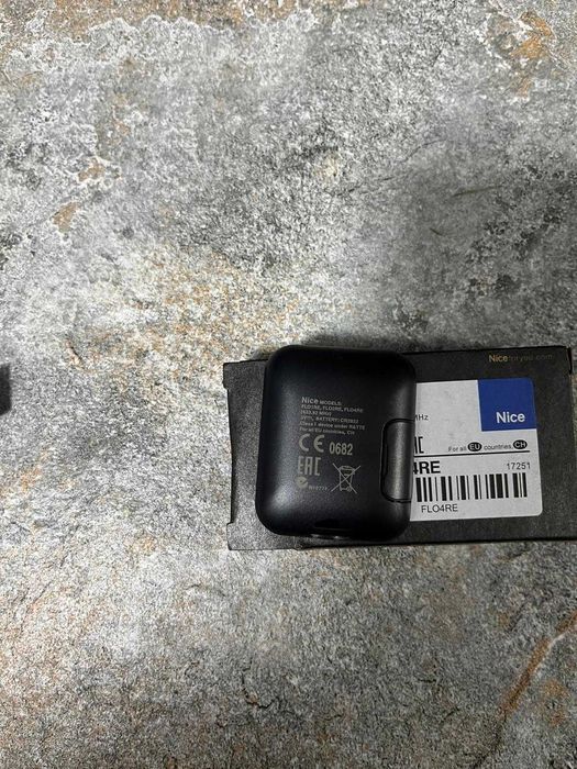 Telecomanda pentru automatizare porti / garaj Nice FLO4RE (Flo2re)