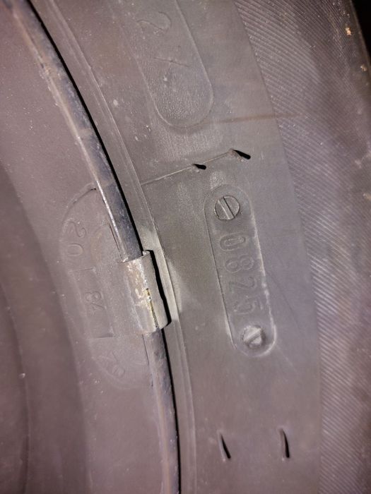 Летни гуми дот 8/25 г. 185/65 R 15 със железни джанти 4 бр