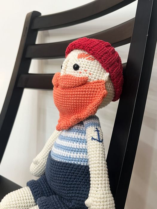 Вязаная игрушка кукла моряк Том