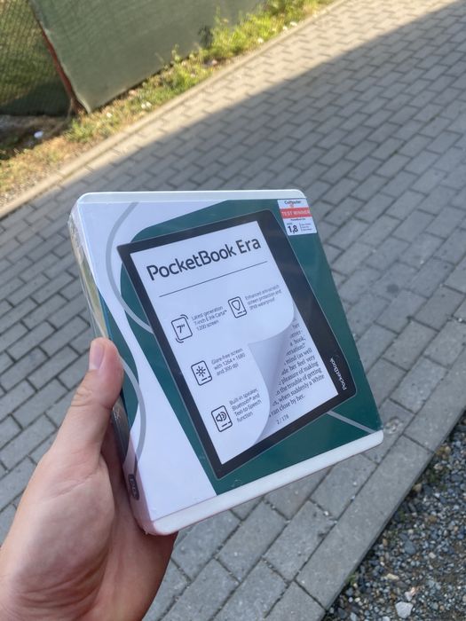 Pocketbook era Nou