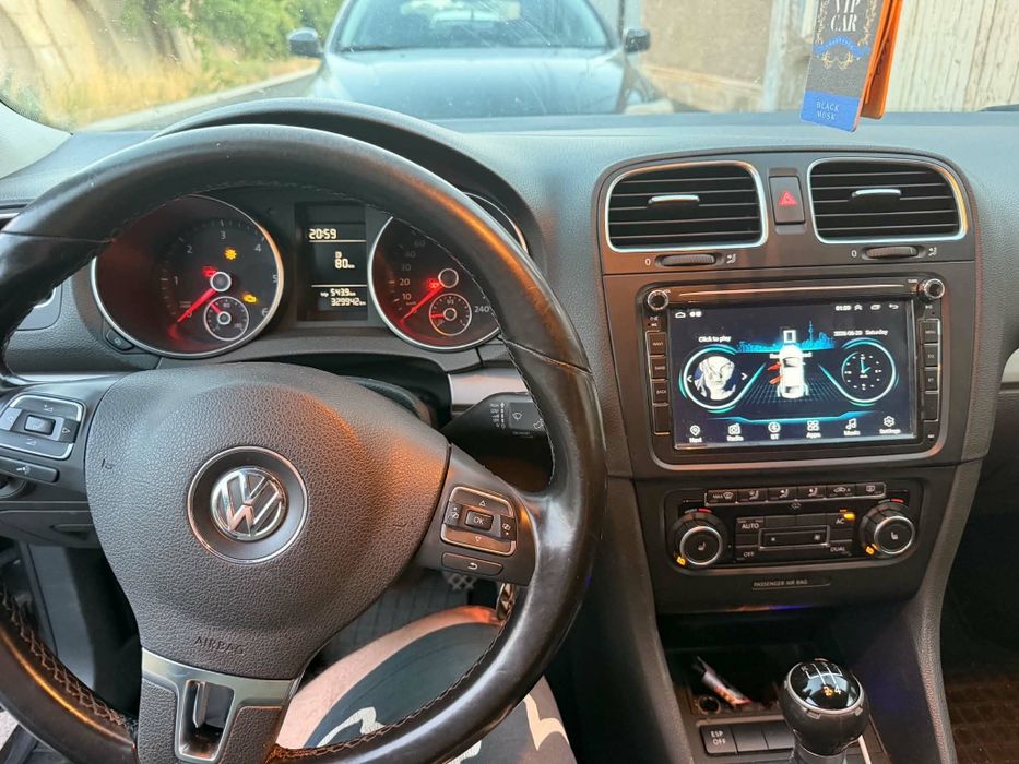 VOLKSWAGEN Golf 2011 — imagine 3