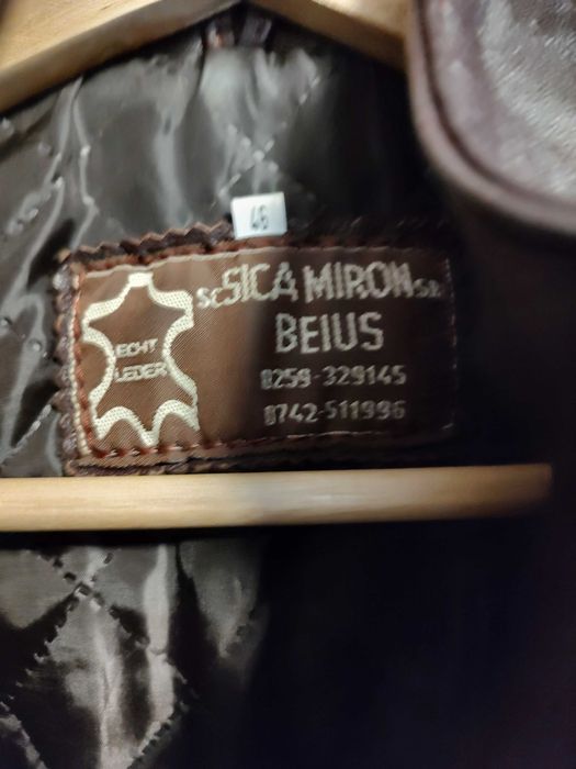 Jacheta  dama din piele naturala (negociabil)