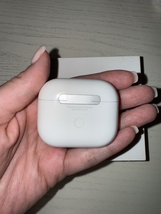 Airpods ( case без наушников )