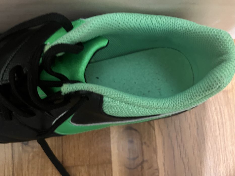 Nike Bomba 5 стоножки, номер:43