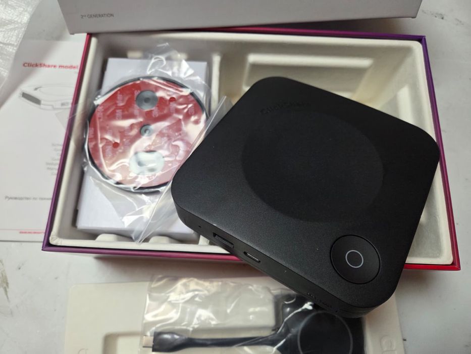 Sistem Conferință Wireless Barco ClickShare