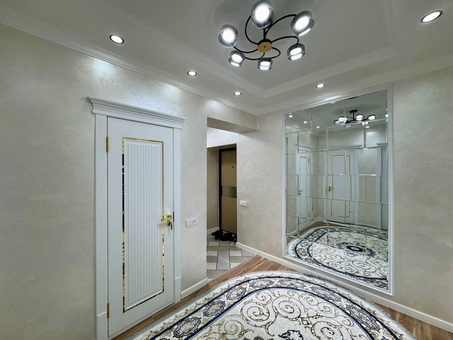 Продается 2х комнатная кв. 2й этаж. Согдиана, Мечеть.