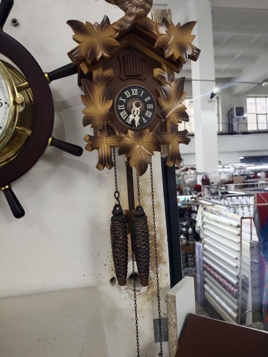 Часы с кукушкой.