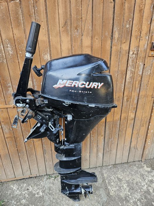 Mercury 9,9 hp двигател за лодка