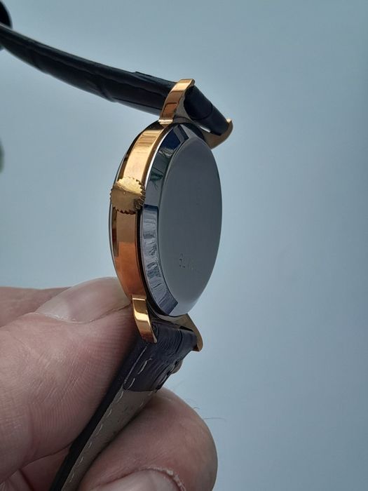 Продам позолоченные часы СССР