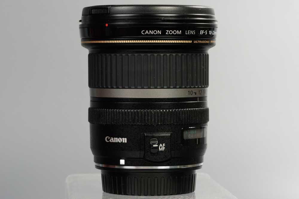 Canon EF-S 10-22mm f/3.5-4.5 USM