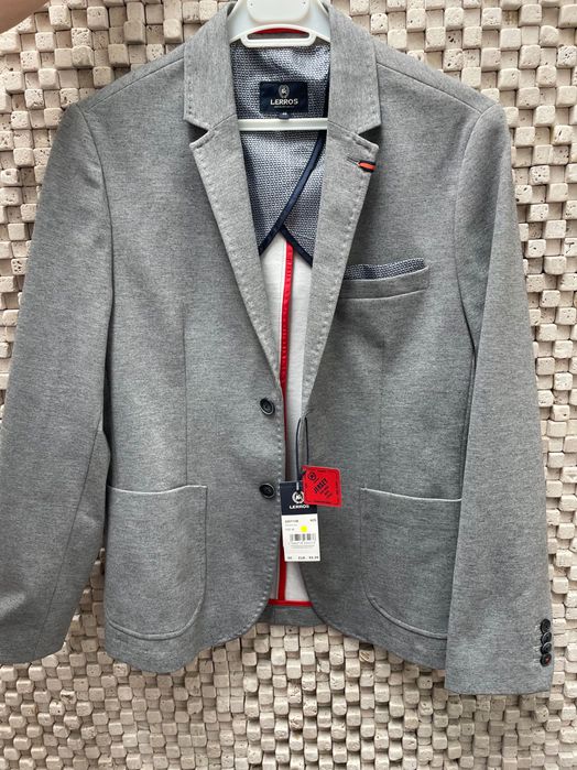 Sacou bărbătesc, mărimea 48, nou cu etichetă