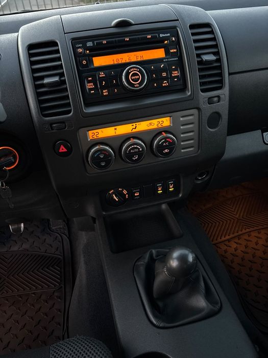 Nissan Navara D40 2009 2.5 Diesel 171 CP 4X4 Cuplaj Mare Mic Autoutilitara N1