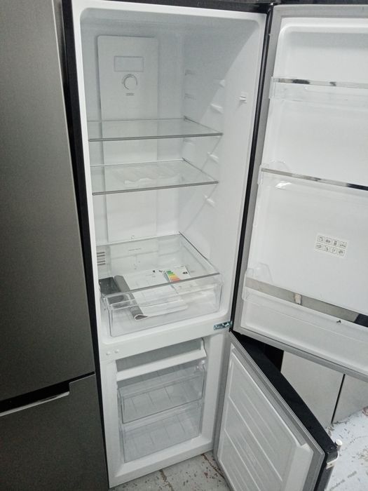 Combina frigorifica Hanseatic