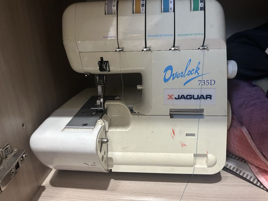 Швеная машинка три штуки за 80тысяч